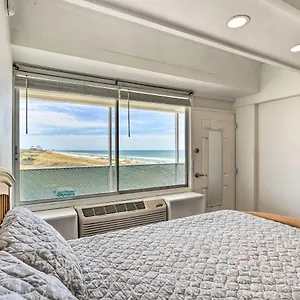 Oceanfront Pcb Studio With Pool And Beach Access! Panama City Beach